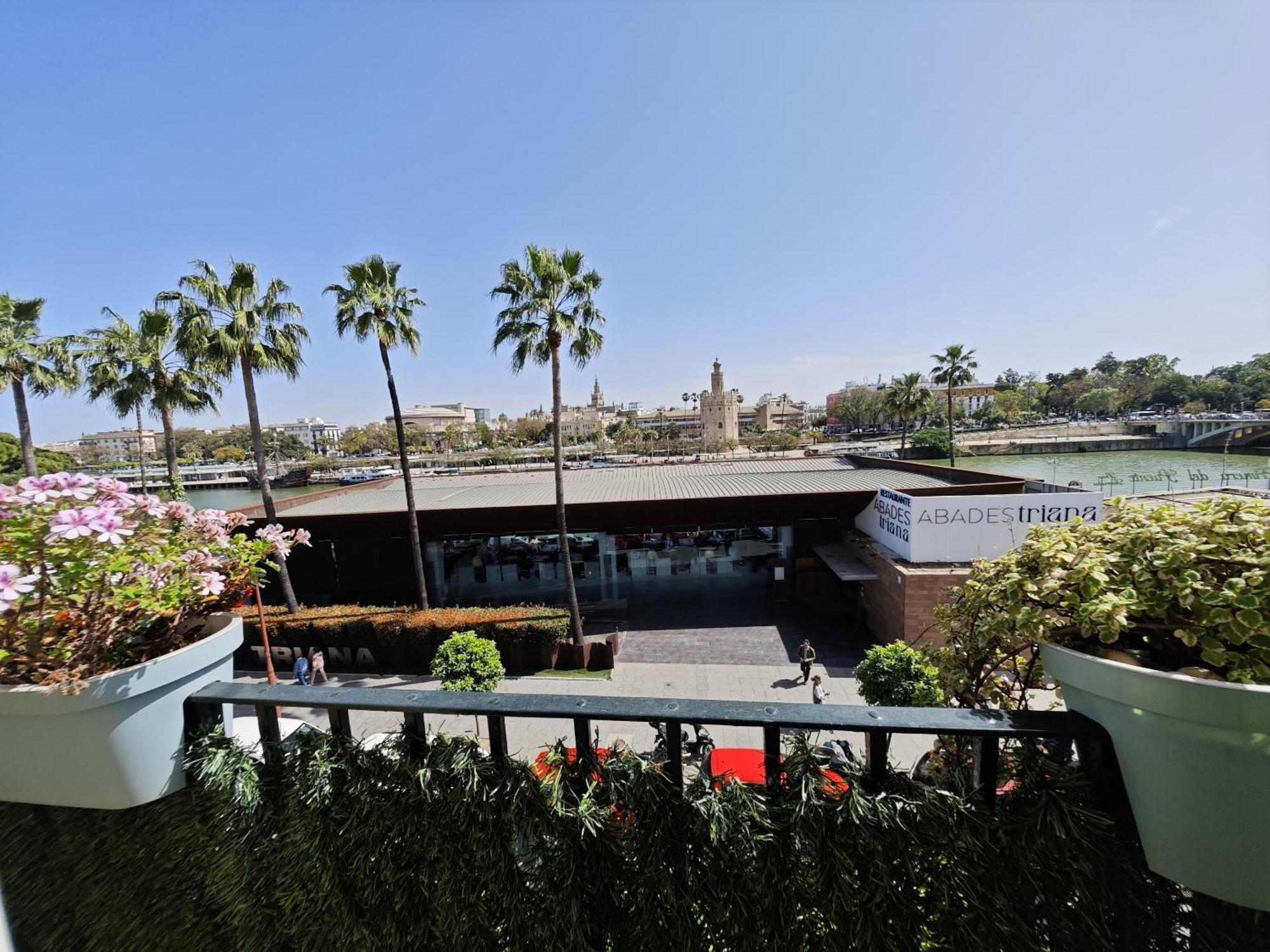 Betis Del Oro Villa Seville Exterior photo